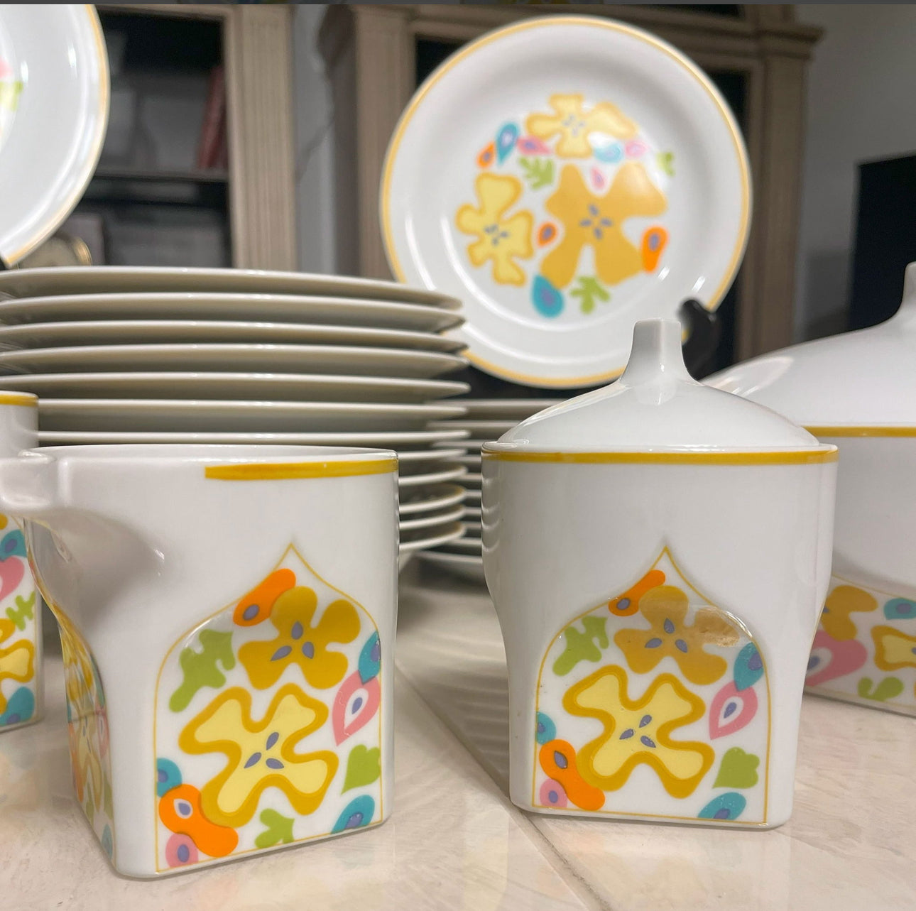 Rare Mikasa Dinnerware. 8 Settings.