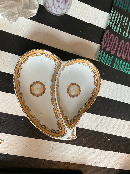 Rococo Dish