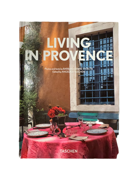 Living in Provence. 40th Ed.