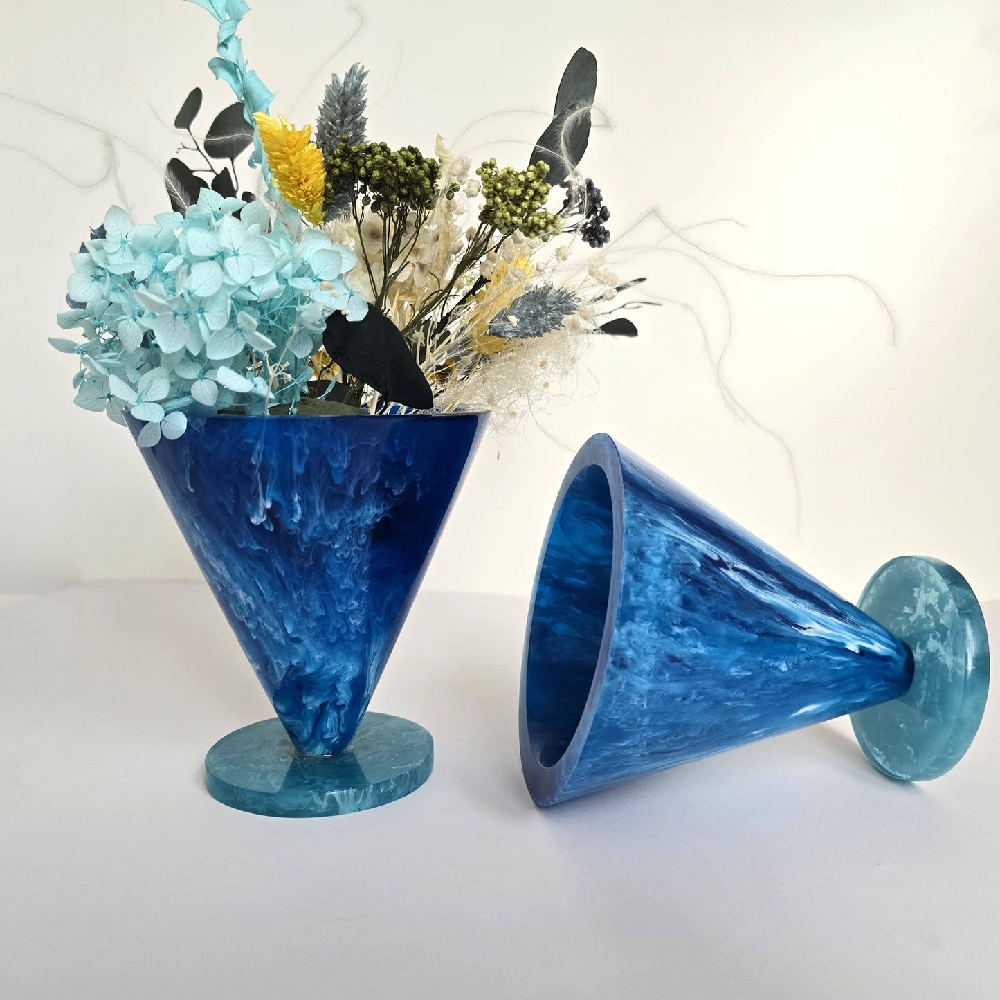 Handmade Multi Color Resin Flower Vases - Dry Flowers Pot
