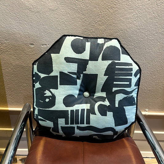 Circle Cushion